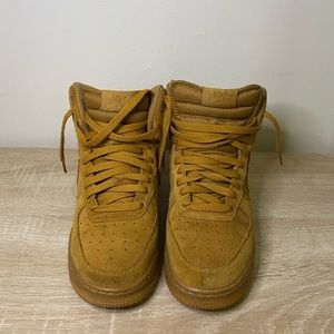 AIR FORCE 1 HIGH ‘07 “FLAX”